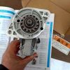徐工XE270DK挖掘機(jī)發(fā)電機(jī) 挖掘機(jī)啟動(dòng)機(jī)發(fā)電機(jī)改空調(diào)