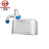 廠(chǎng)家直銷(xiāo)適用約翰迪爾汽車(chē)高品質(zhì)機(jī)油冷卻器汽車(chē)散熱器RE515469C
