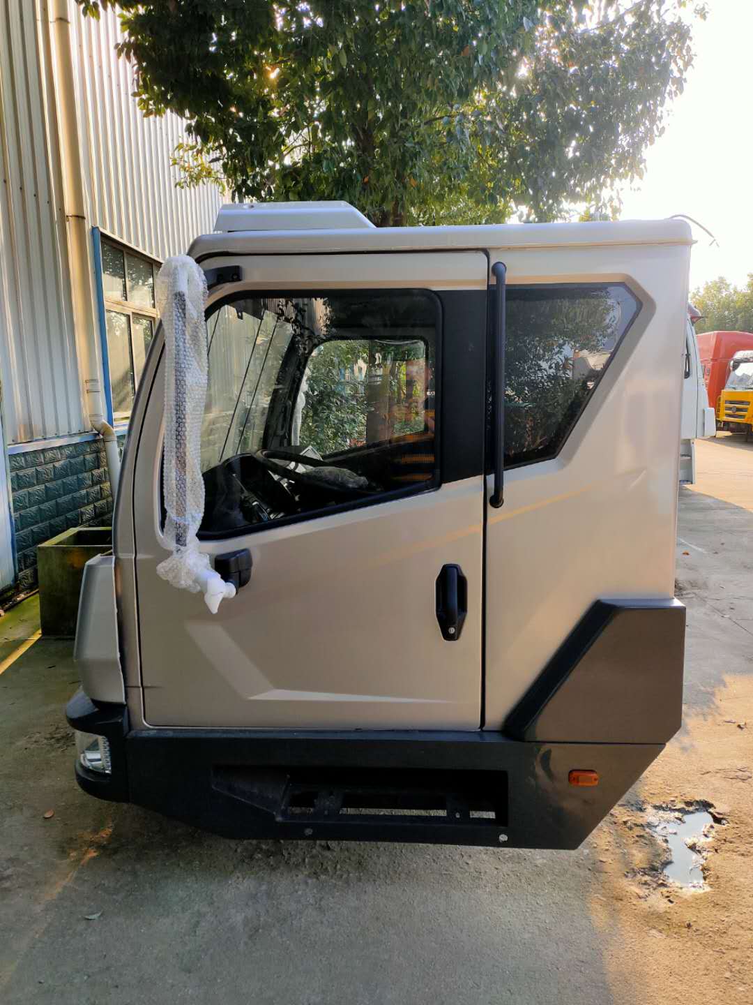 中聯(lián)吊車駕駛室